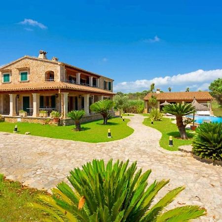 Villa Padilla By Sealand Villas อัลกูเดีย ภายนอก รูปภาพ