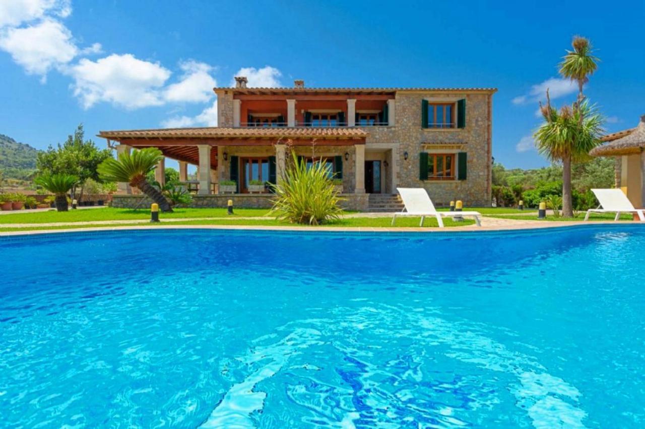 Villa Padilla By Sealand Villas อัลกูเดีย ภายนอก รูปภาพ